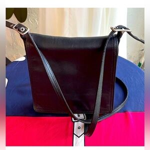 VINTAGE COACH Y2K  LEGACY  BLACK LUXURY SMALL LEATHER  CROSSBODY  FLAP 9…